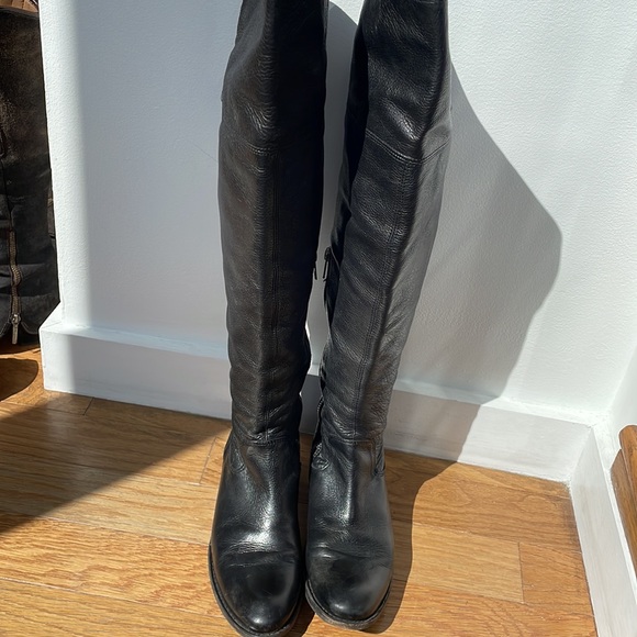 Boots - Picture 2 of 6